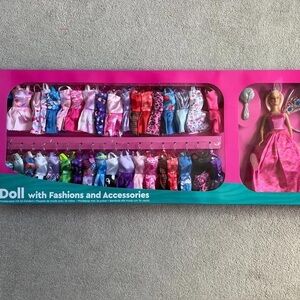 Doll dressing up set (with 37 different dresses)